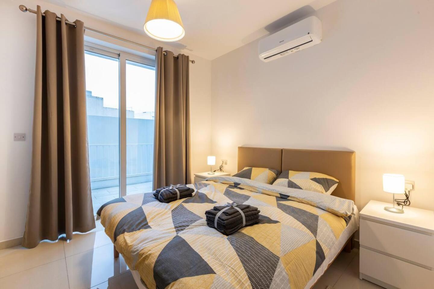 Beautiful Modern Central 2Br Apt Ta Xbiex Kültér fotó