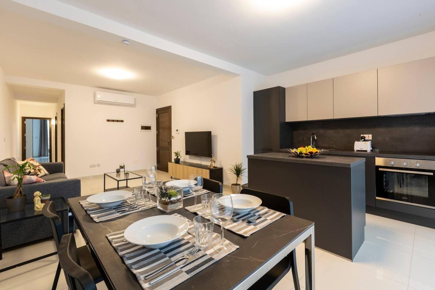Beautiful Modern Central 2Br Apt Ta Xbiex Kültér fotó